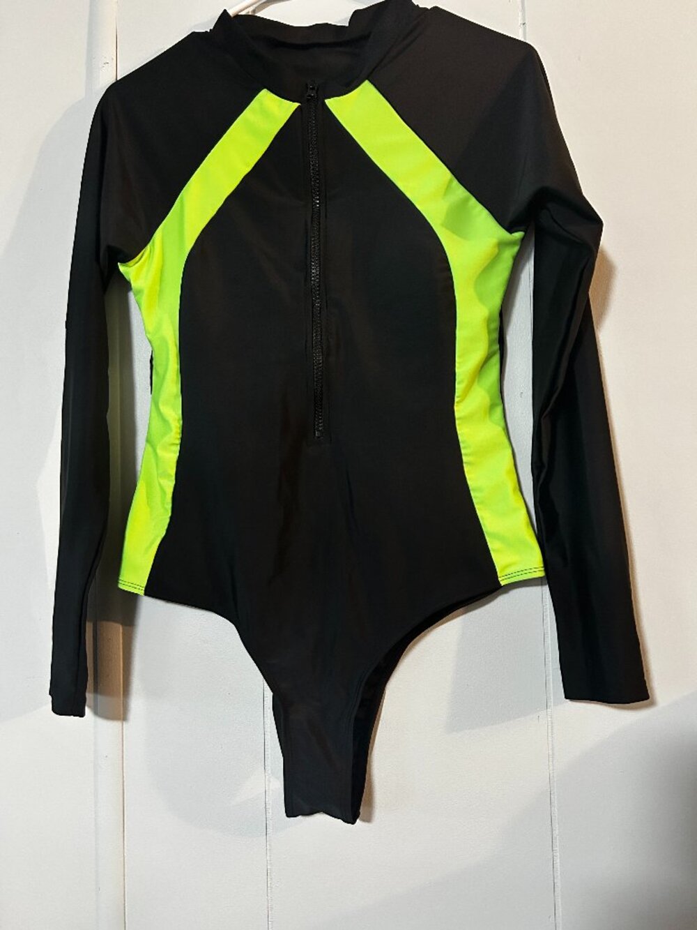 Women's Rash Guard Swimsuit Stretch long Sleeve Size L